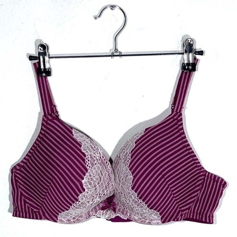 Cacique Smooth Boost Plunge Bra 38C Purple White Pinstripe Lace Underwire 1180